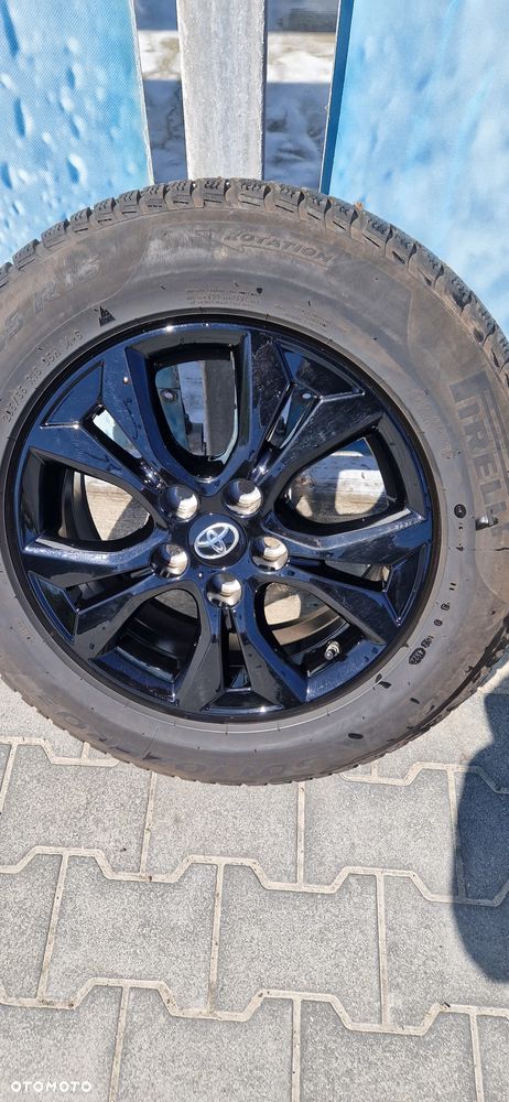 Toyota Yaris Cross Felgi aluminiowe 16"  z oponami zimowymi i TPMS - 4