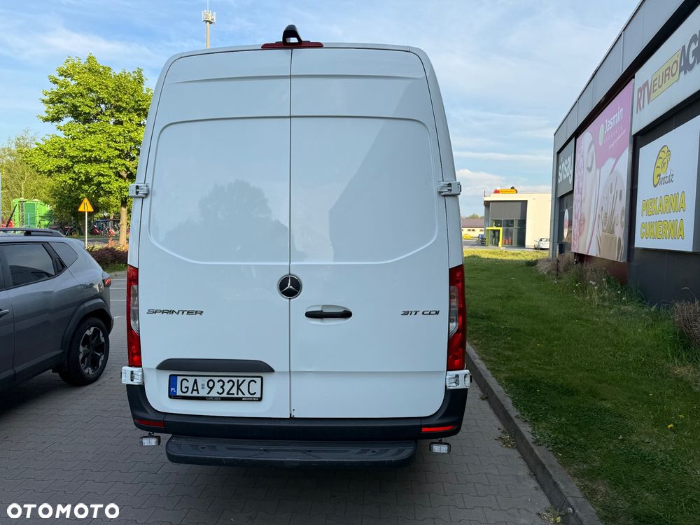 Mercedes-Benz Sprinter Extra Long 9G-Tronic - 6
