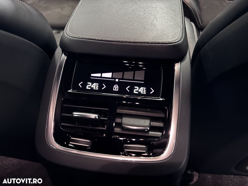 Volvo XC 90 T8 AWD Recharge Ultimate Dark - 27