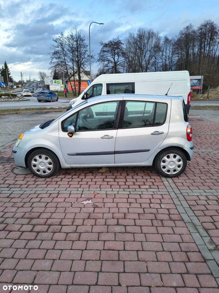 Renault Modus - 2