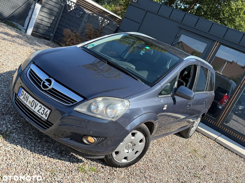 Opel Zafira - 3