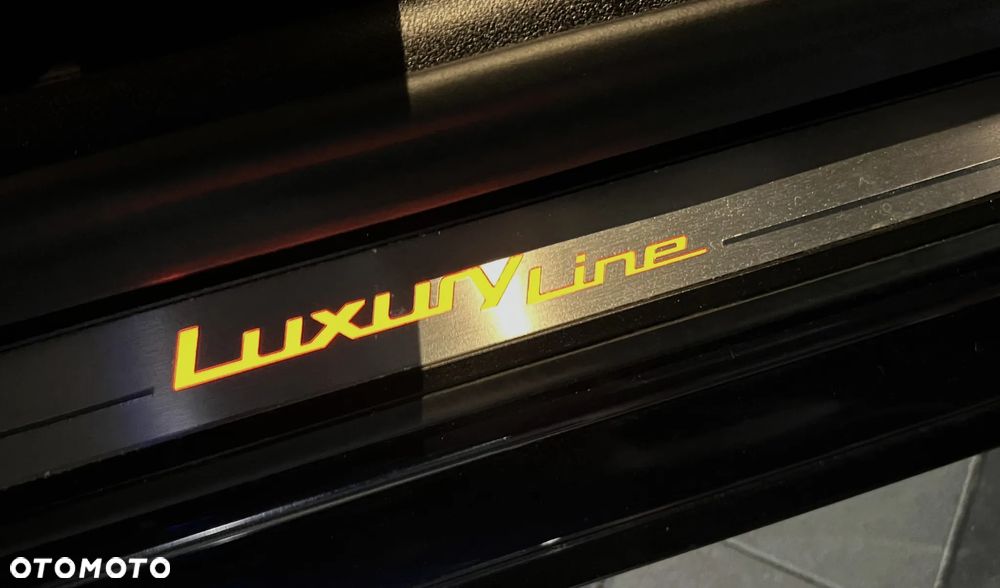 BMW Seria 5 520d Luxury Line sport - 37