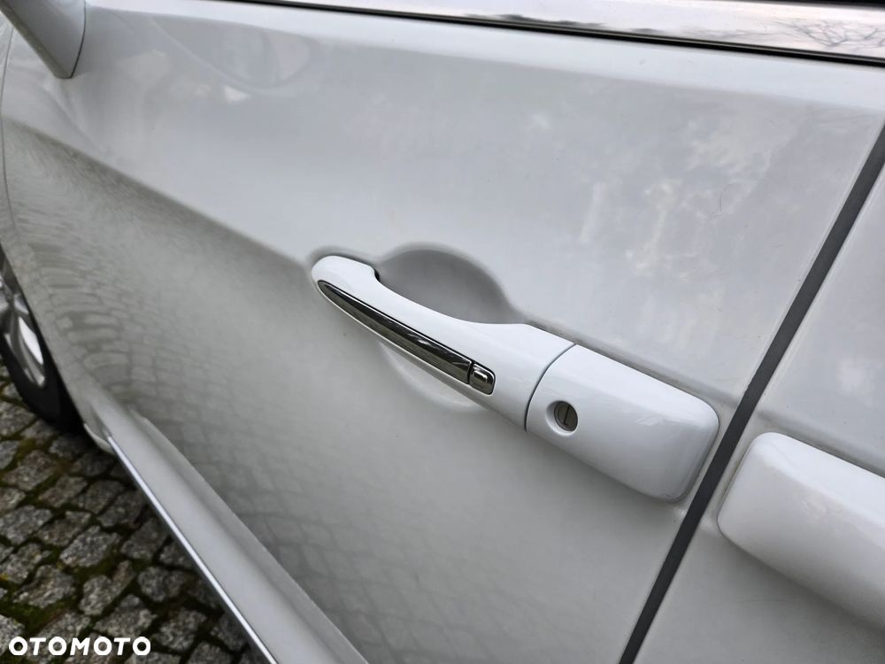 Chrysler Pacifica - 10