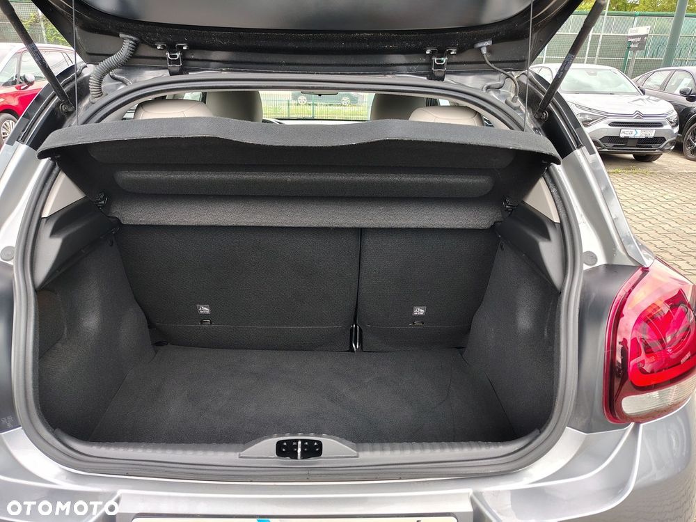 Citroën C3 1.2 PureTech Max EAT6 - 10
