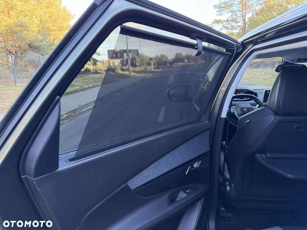 Peugeot 5008 1.5 BlueHDI Allure S&S - 28