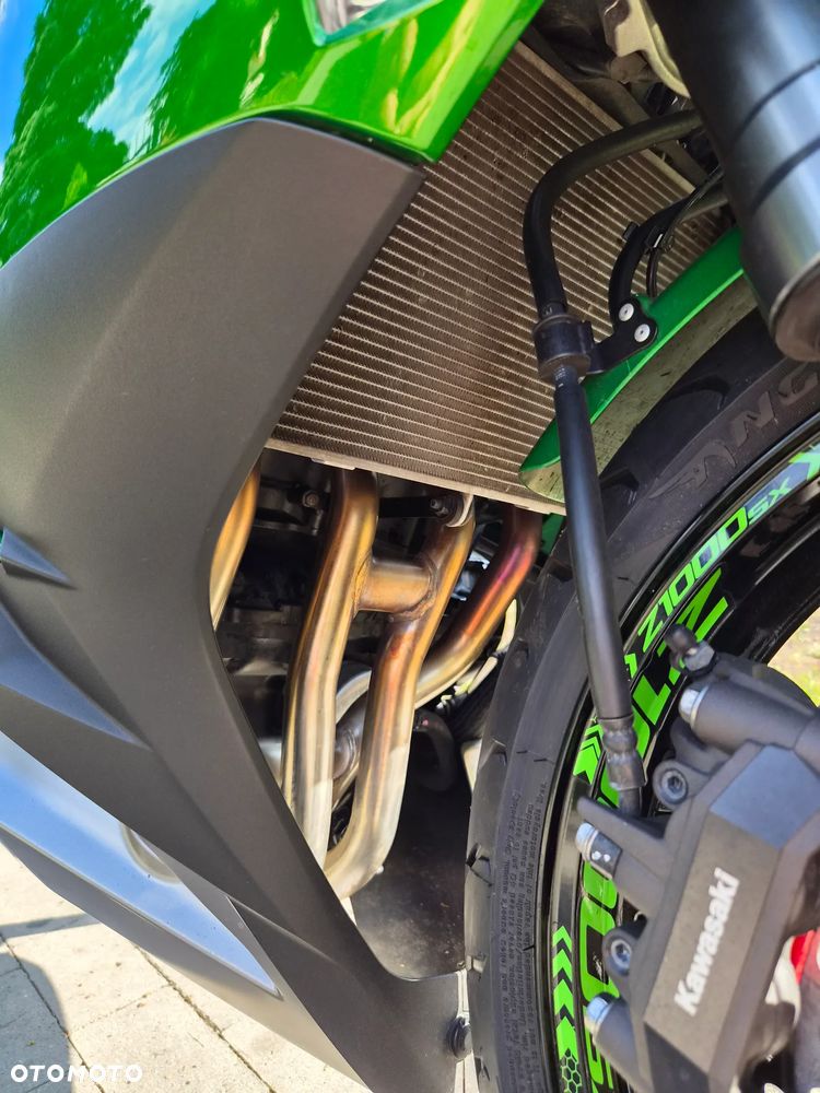 Kawasaki Ninja 1000 SX - 19