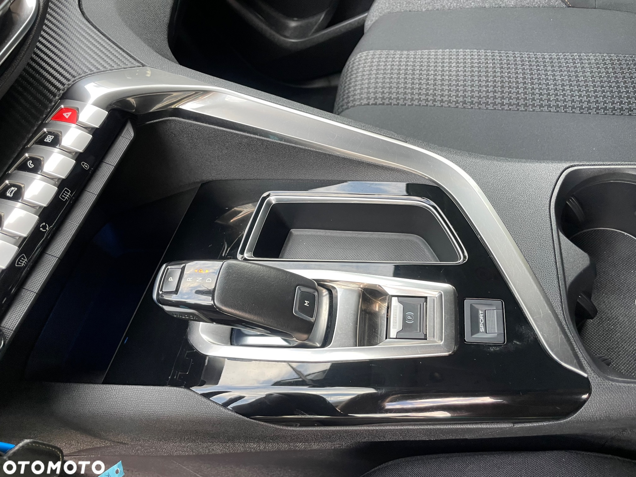 Peugeot 3008 - 14