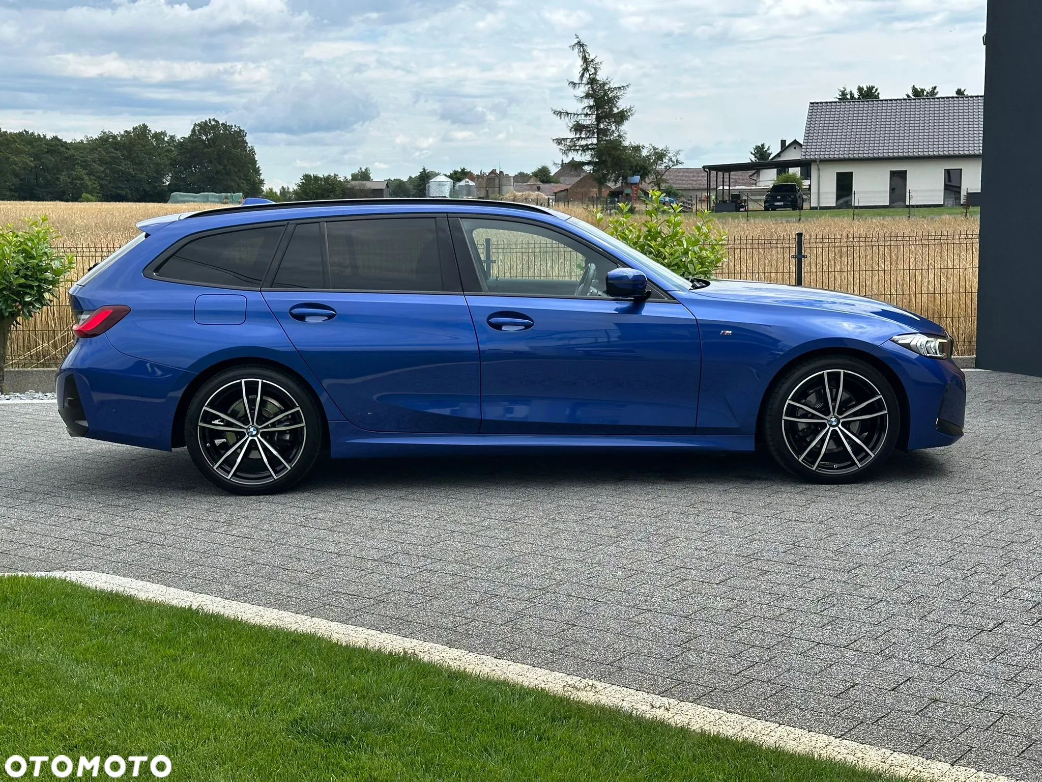 BMW Seria 3 320d xDrive M Sport sport - 12