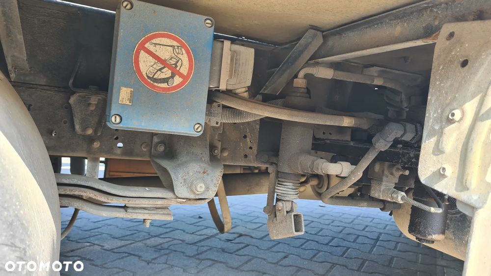 Nissan CABSTAR NT400 - 22