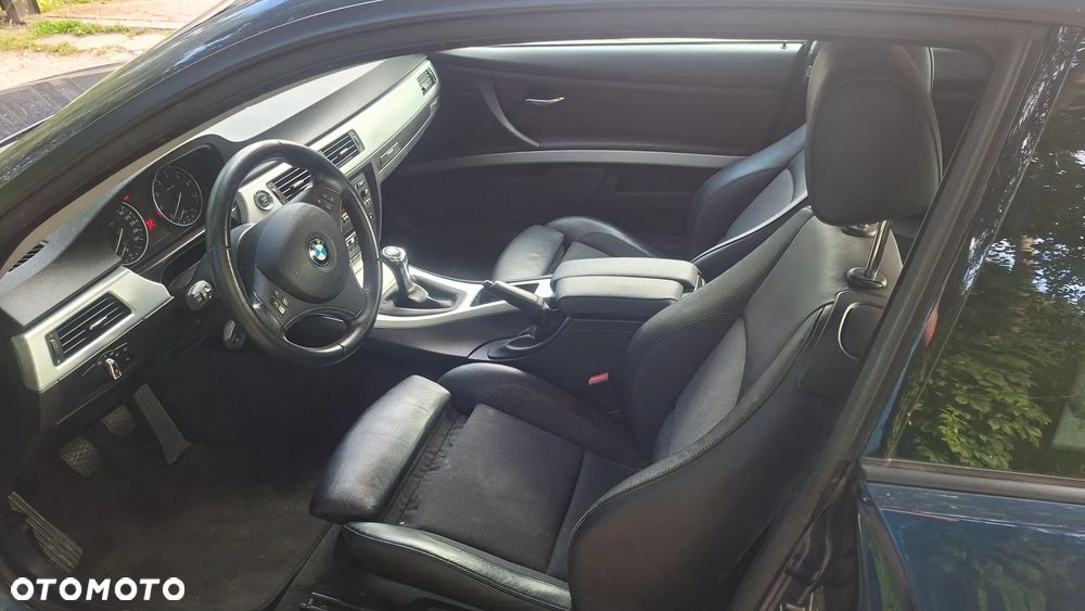 BMW Seria 3 318i - 7