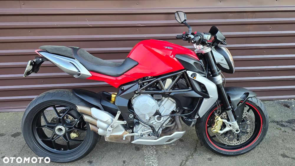 MV AGUSTA Brutale - 11