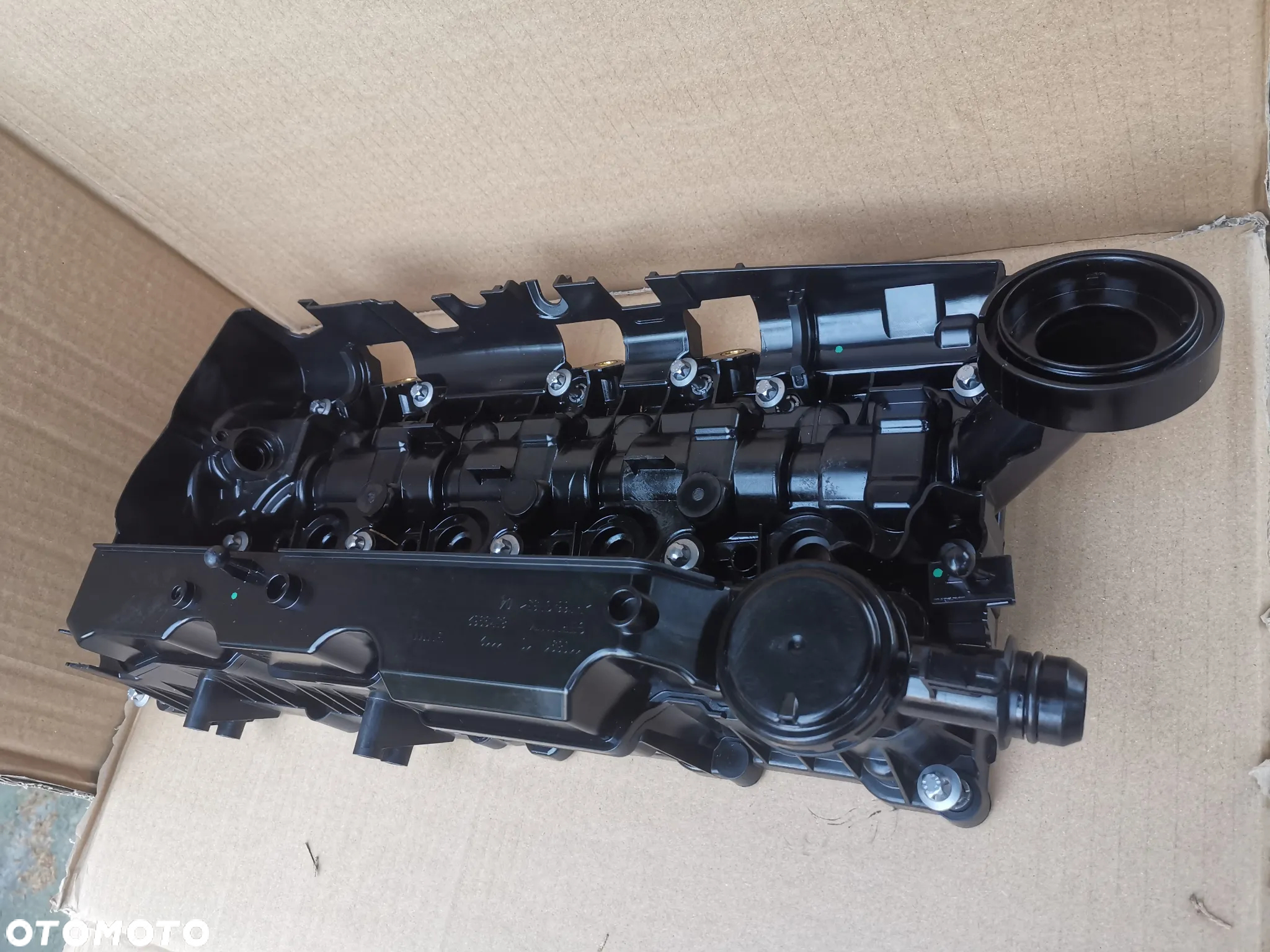 POKRYWA ZAWORÓW BMW 5 G30 G31 B47D20B 8579962 - 4