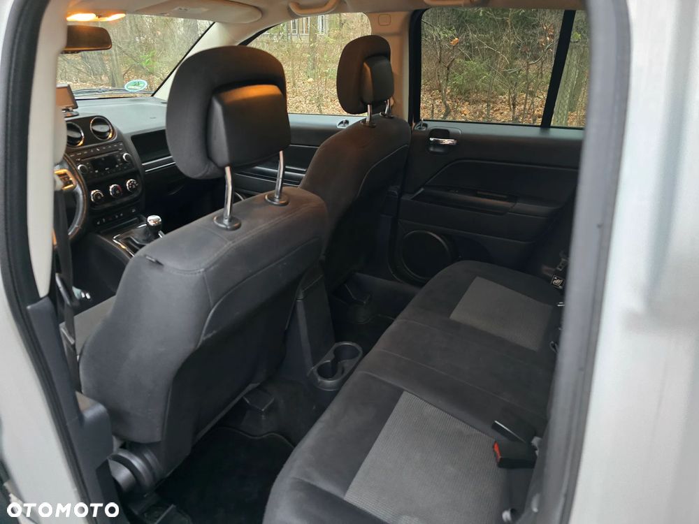 Jeep Compass 2.4I 4x4 Sport - 17