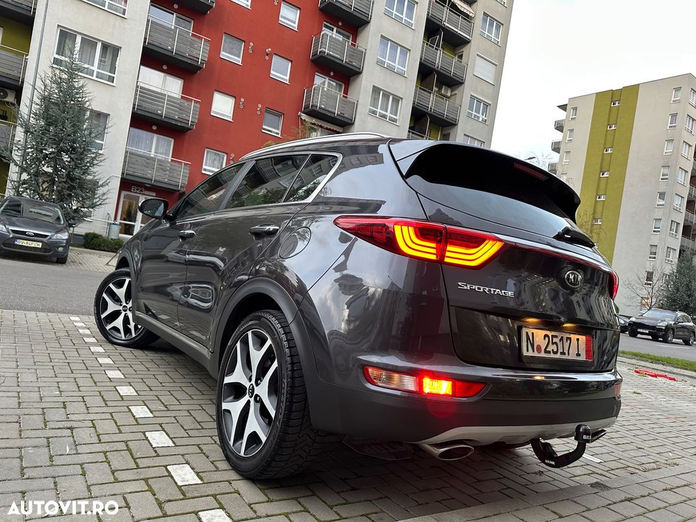 Kia Sportage 2,0 CRDI AWD GT Line - 4