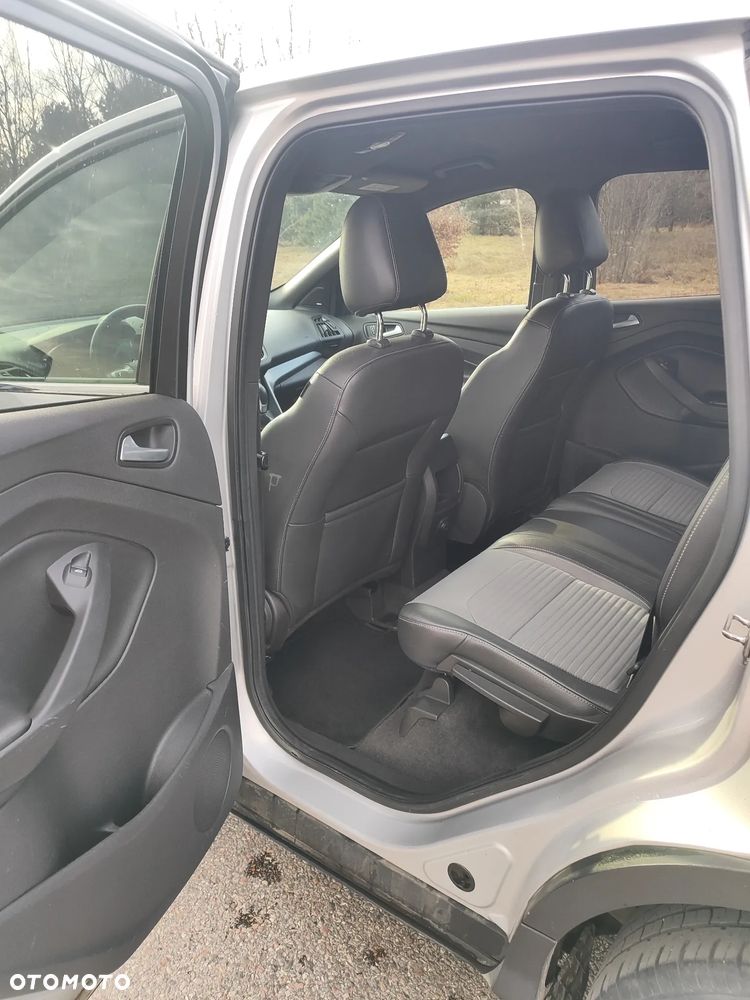 Ford Escape - 9