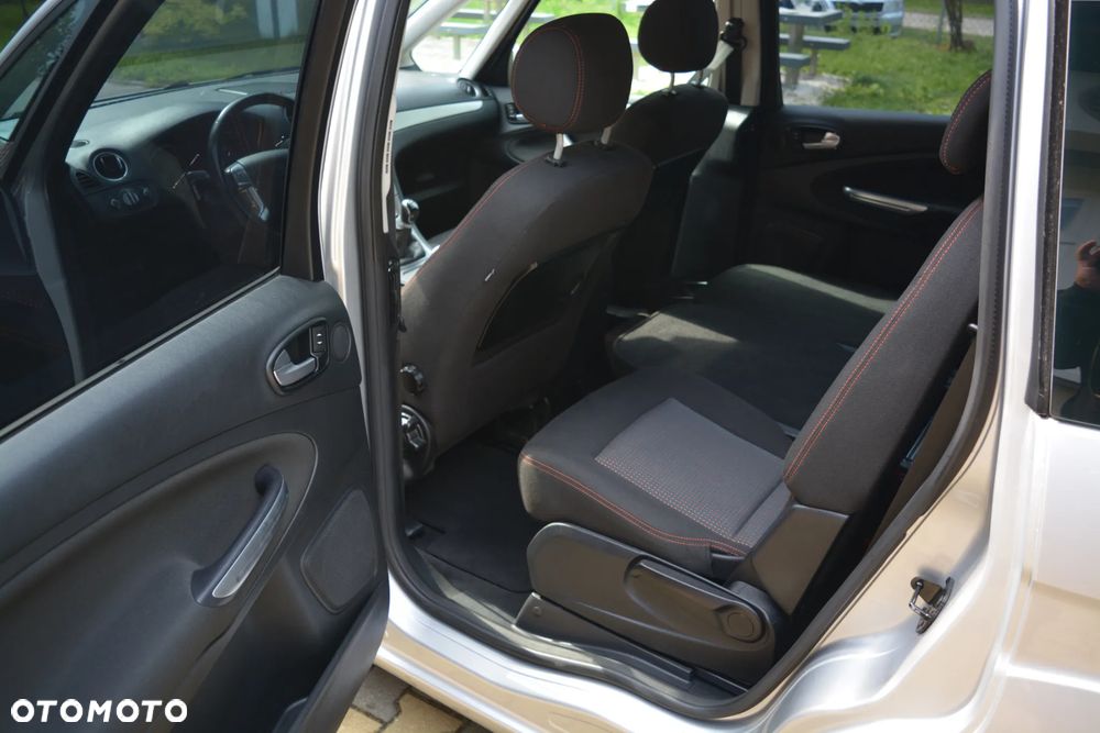 Ford Galaxy 2.0 Trend - 19