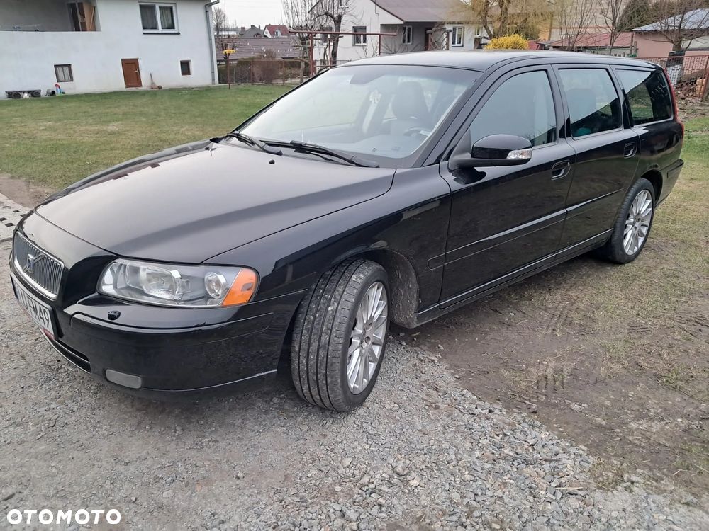 Volvo V70 2.4 D DPF Edition Comfort - 1