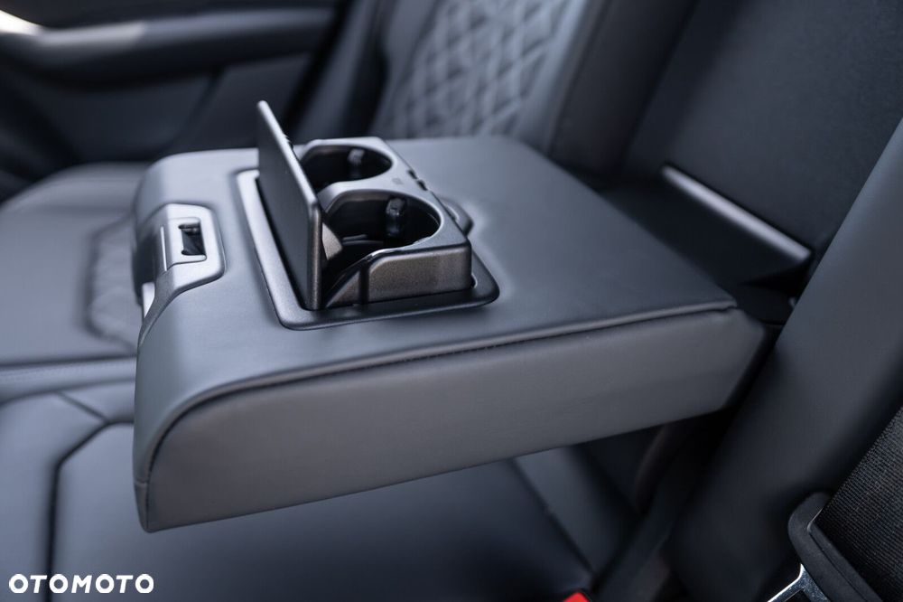 Audi Q8 TFSI e PHEV 360 kW Quattro Tiptronic - 23