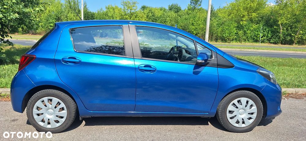 Toyota Yaris 1.4 D-4D Premium - 3