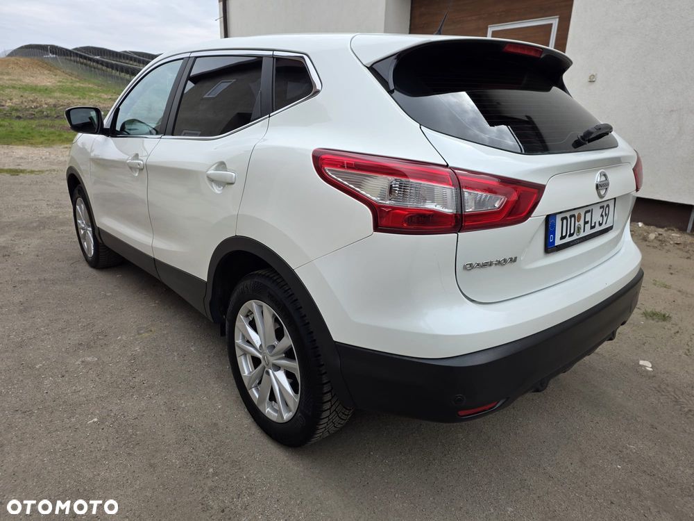 Nissan Qashqai 1.2 DIG-T Acenta EU6 - 36