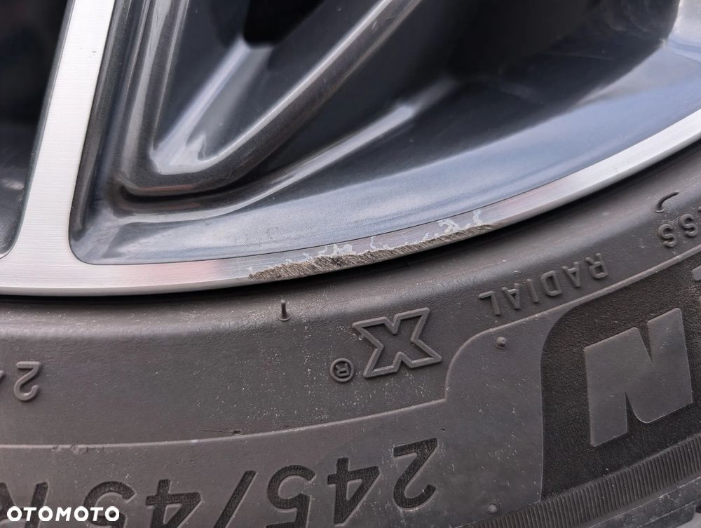 Hyundai Tucson 1.6 T-GDI Style 4WD DCT - 32