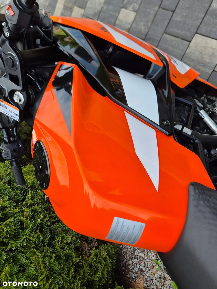 KTM RC 125 - 9
