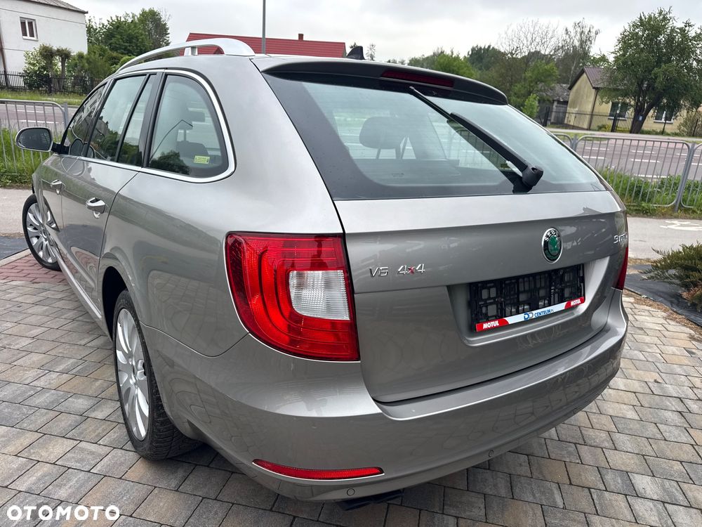Skoda Superb 3.6 FSI 4x4 Comfort DSG - 22
