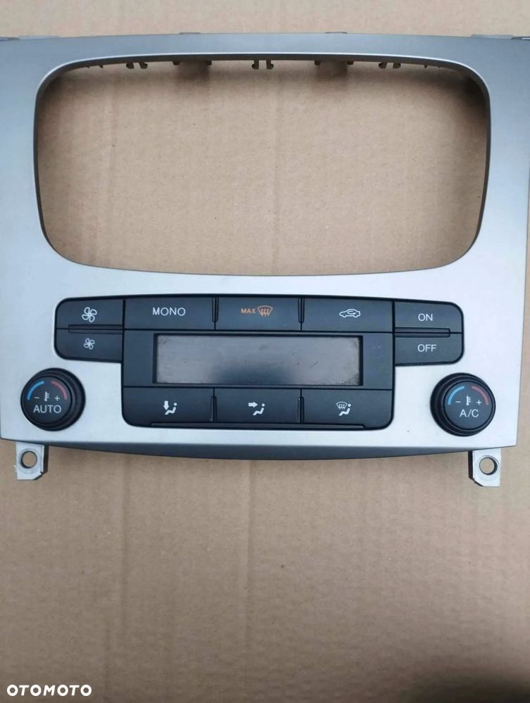 ramka radia z panelem klimatyzacji ford s-max mk1 lift - 1