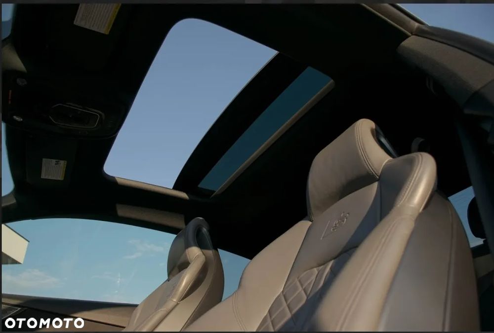Audi S5 Coupé - 12