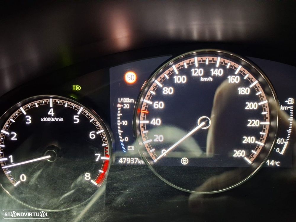 Mazda 3 Hatchback - 9