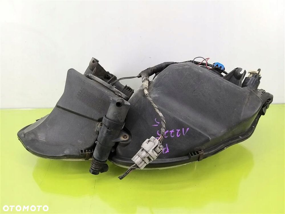 Reflektor lampa przód prawa SPRYSKIWACZ Chrysler 300M 1998-2004 R - 3