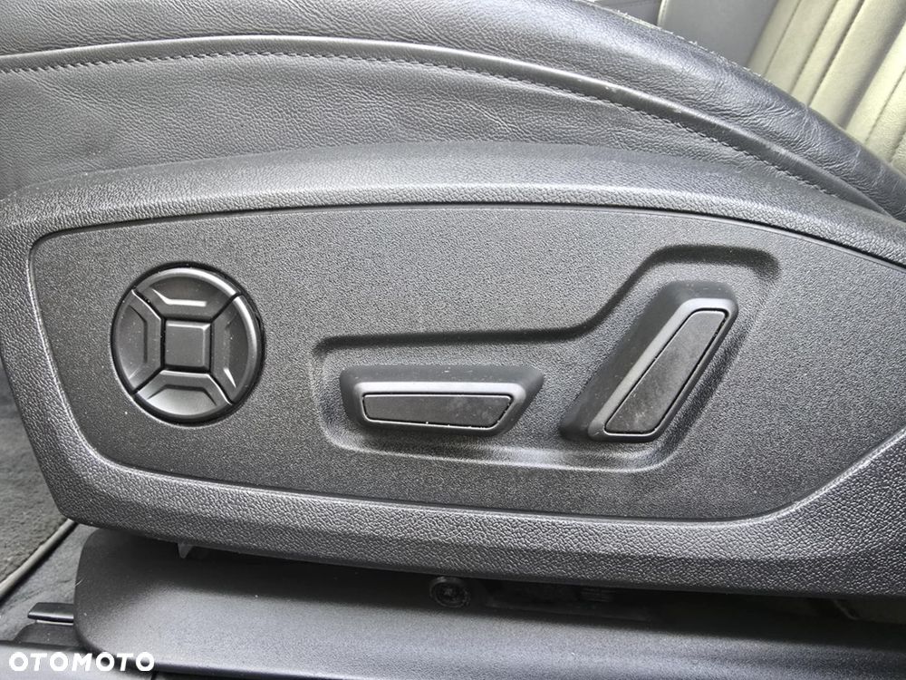 Audi A6 Avant 40 TDI quattro S tronic sport - 21