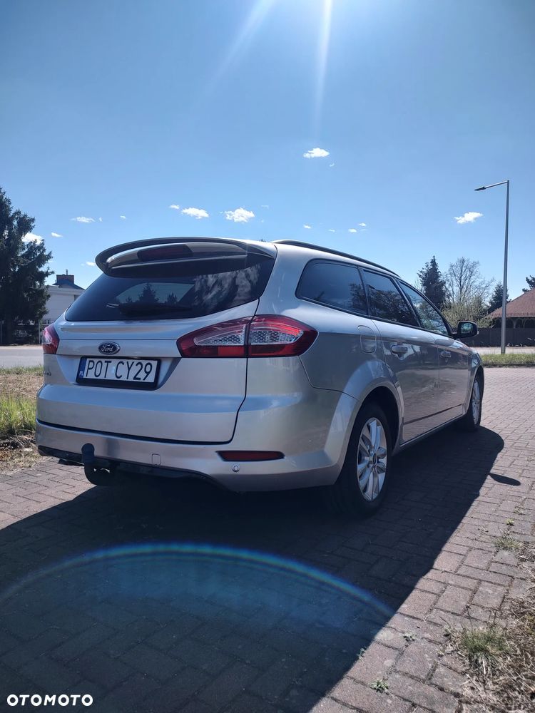 Ford Mondeo 2.0 TDCi Champions Edition - 12