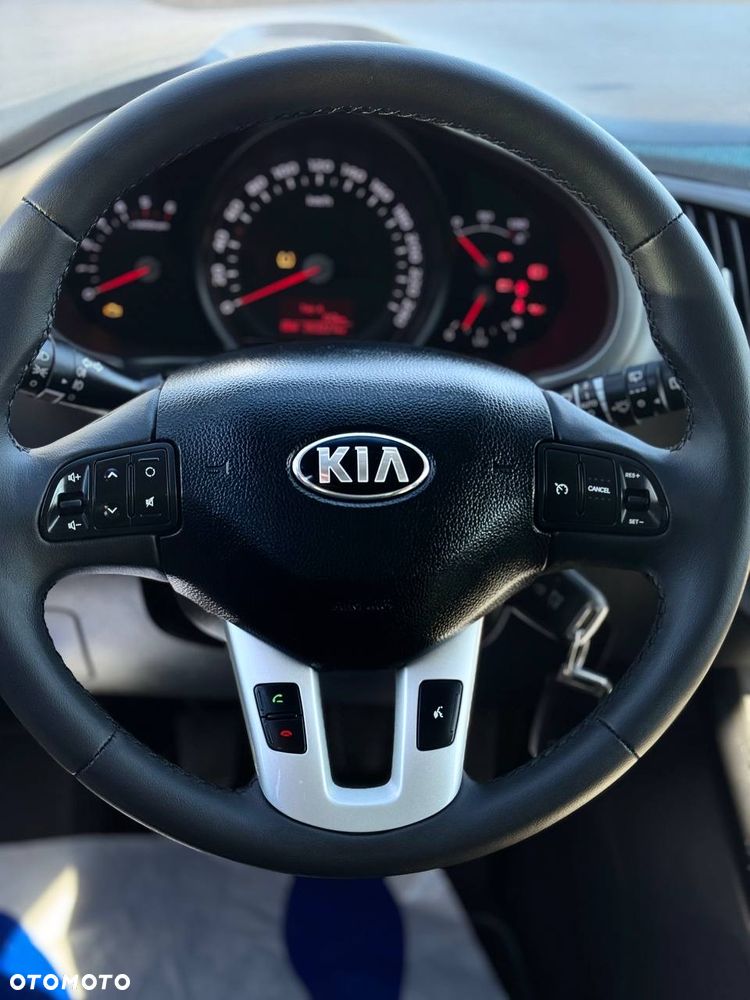 Kia Sportage - 11