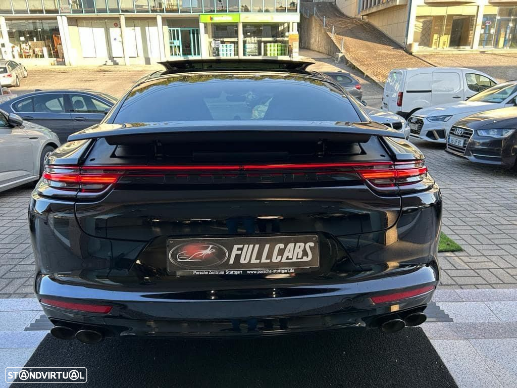 Porsche Panamera 4 E-Hybrid 10 Years Edition - 10
