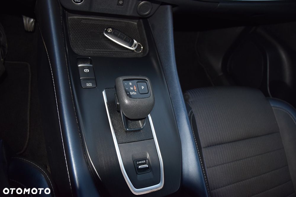 Nissan Qashqai 1.3 DIG-T MHEV Xtronic Tekna+ - 19