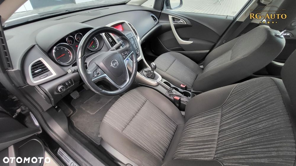 Opel Astra - 35