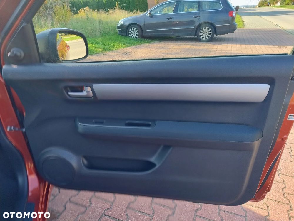 Suzuki Swift 1.3 Classic - 9