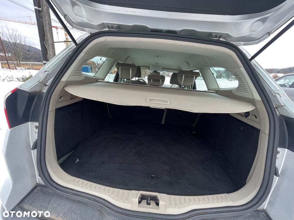 Ford Focus 1.6 TDCi DPF SYNC Edition - 11