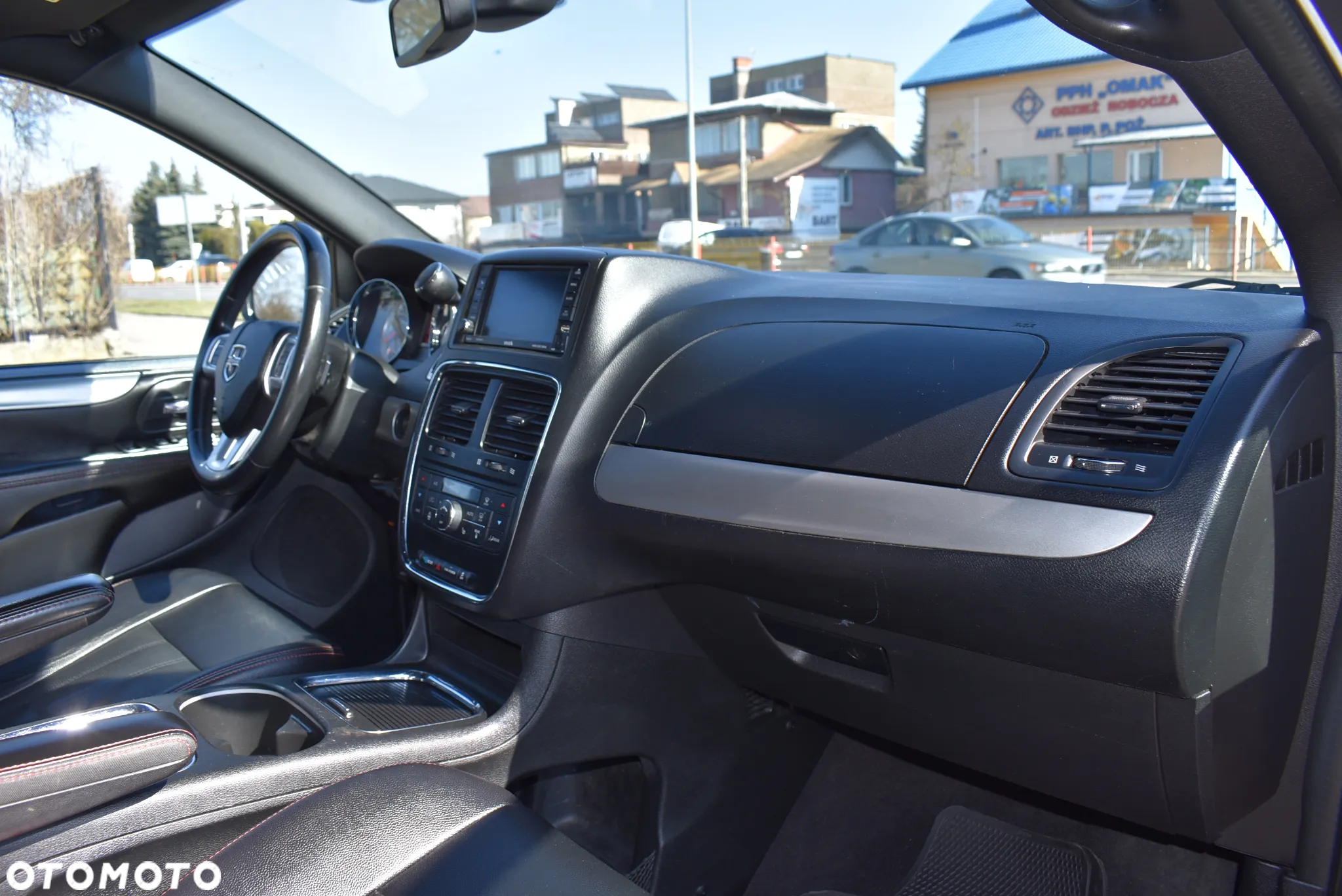 Dodge Grand Caravan 3.6 R/T - 20