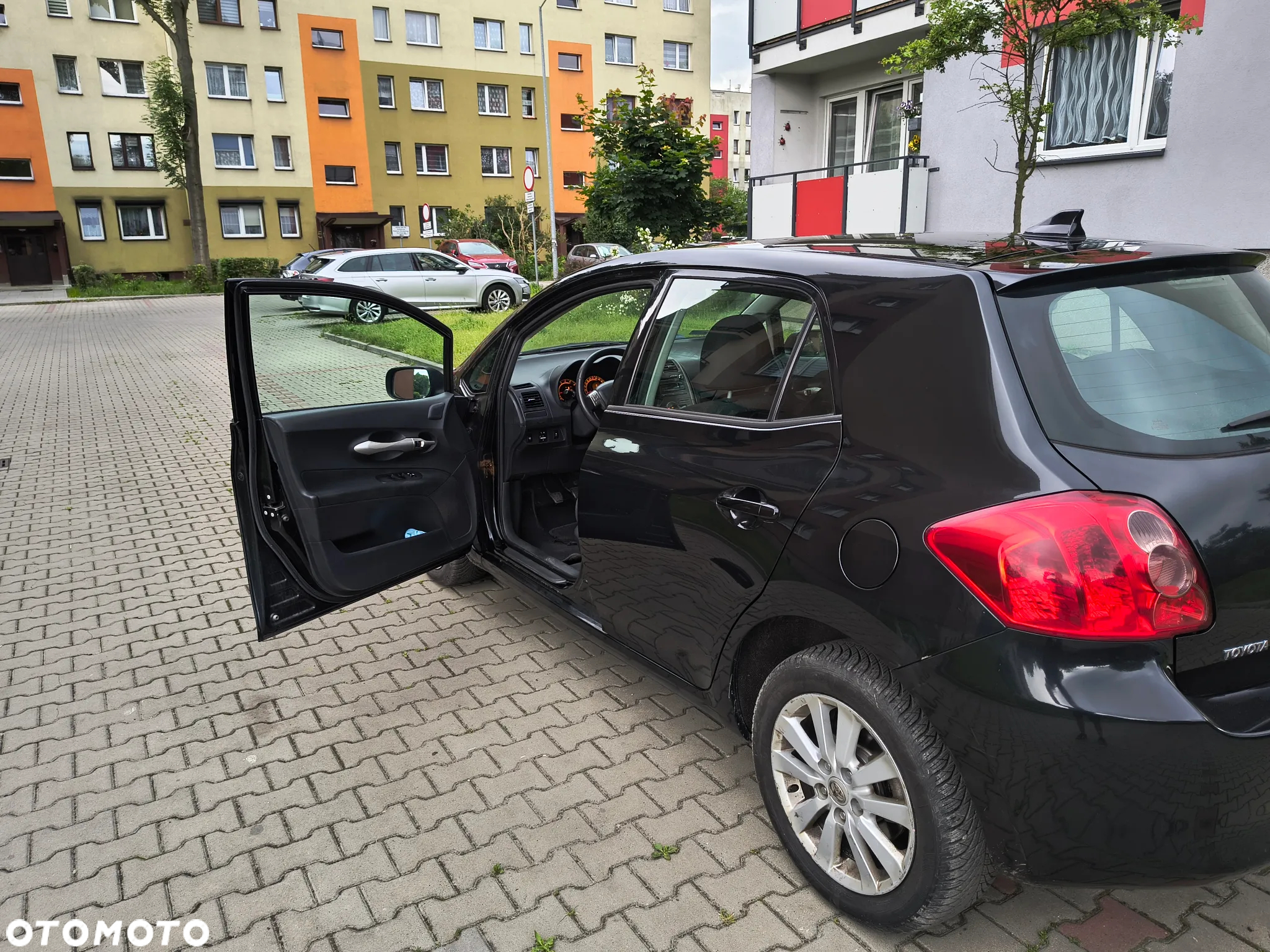Toyota Auris 1.6 VVT-i Premium - 5