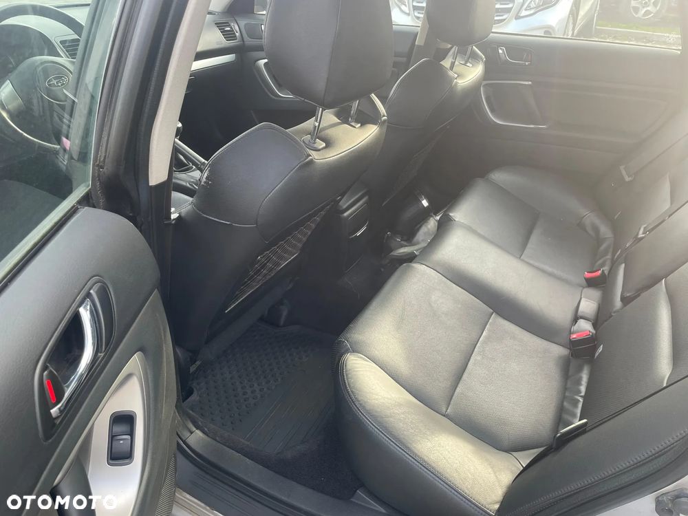 Subaru Legacy 2.0D Exclusive - 13