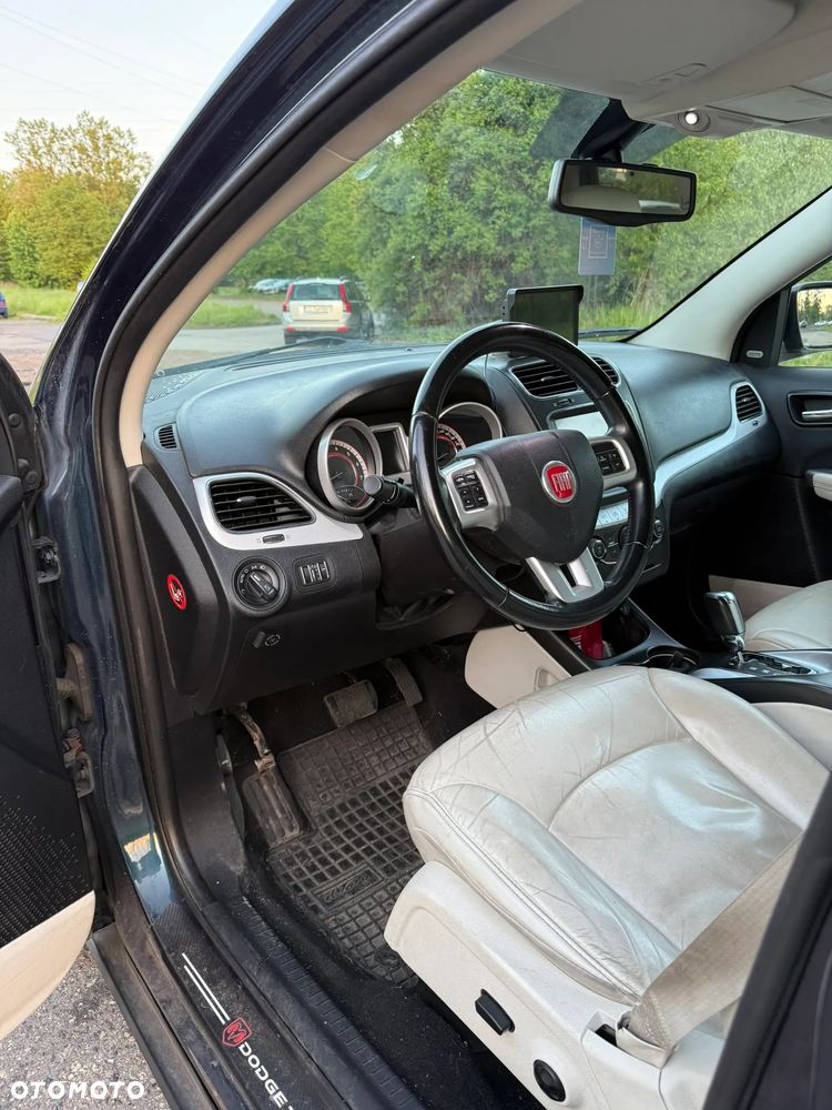 Fiat Freemont 3.6 V6 Lounge EU6 - 11