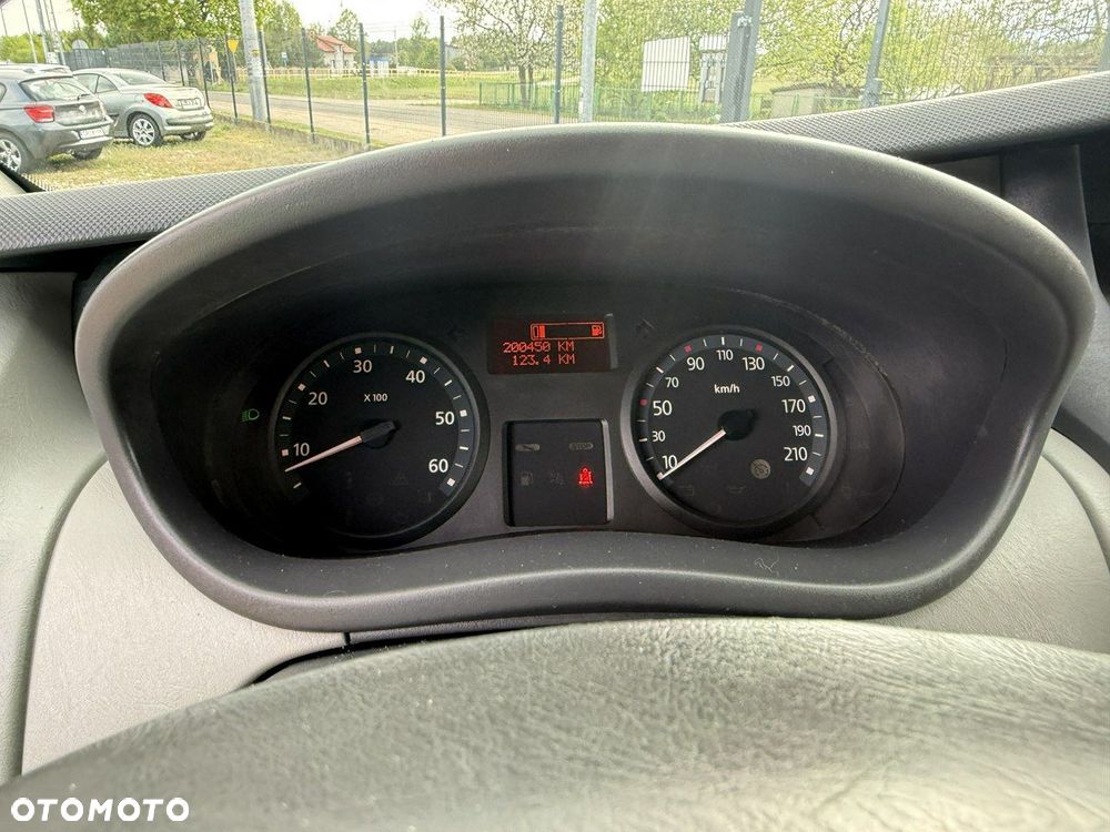 Renault Trafic - 24