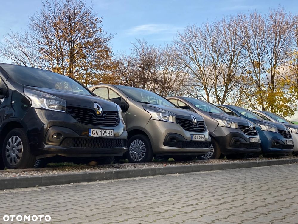 Renault Trafic - 12