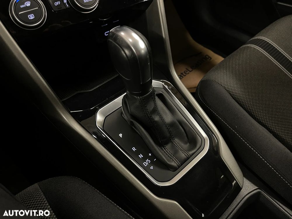 Volkswagen T-Roc 2.0 TDI DSG Design - 23