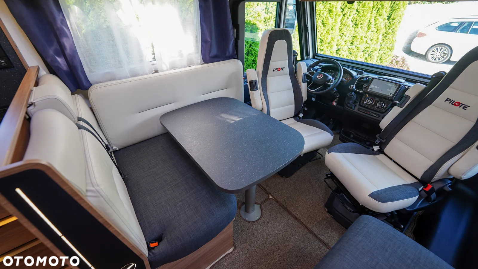 PILOTE G740 GJ Expression - 22