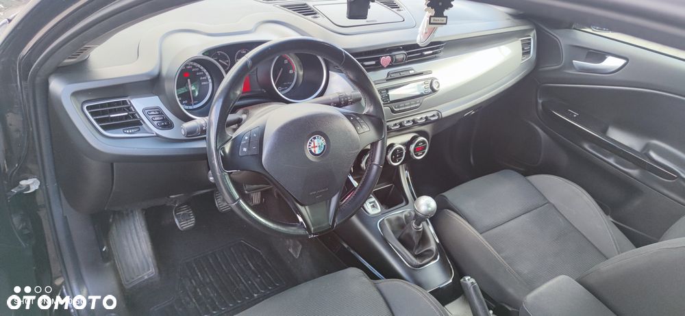 Alfa Romeo Giulietta 1.6 JTDM 16V - 3