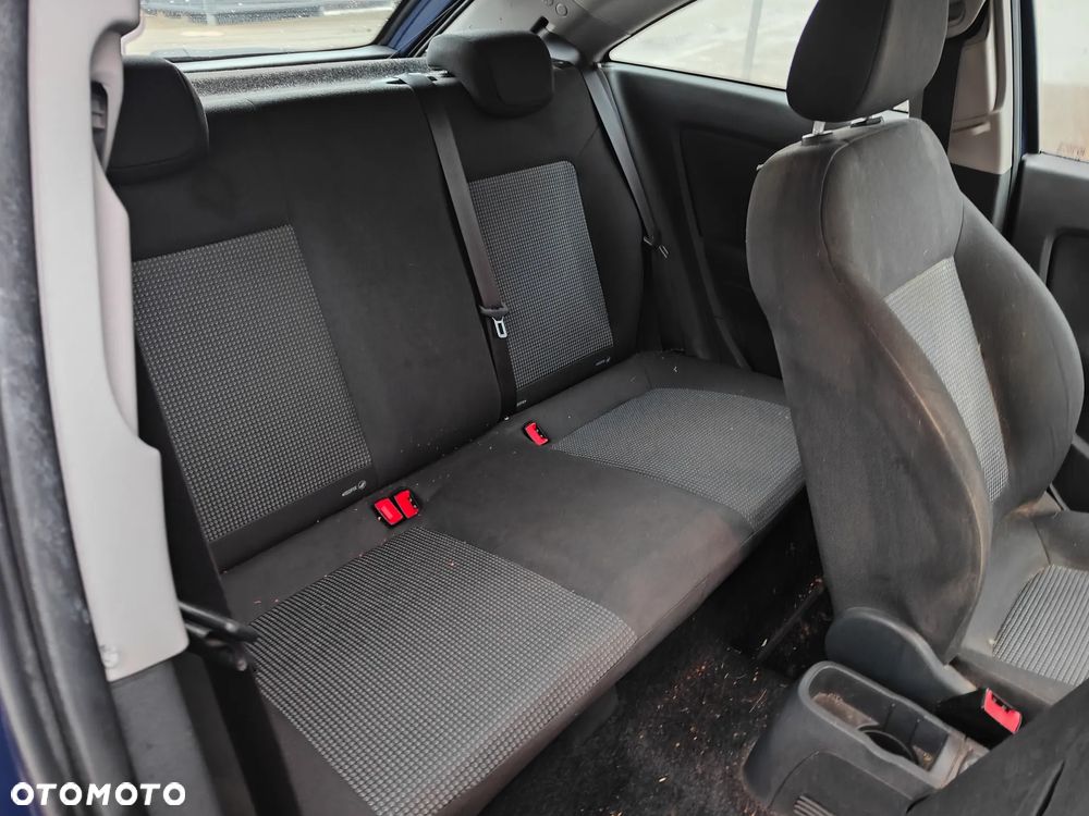 Opel Corsa 1.2 16V Energy - 9