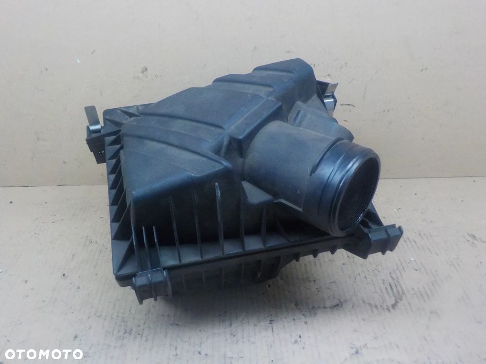 TOYOTA AVENSIS T29 1.6 OBUDOWA FILTRA POWIETRZA